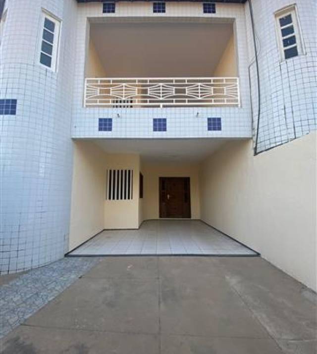 WhatsApp Image 2025-11-27 at 16.26.22 1.jpeg